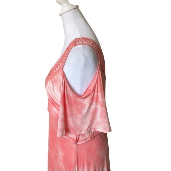 Venus Cold Shoulder Hilo Blouse - Picture 10 of 14